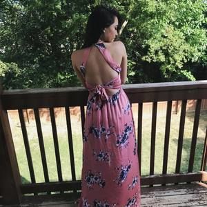 Meet your Posher, Ellie